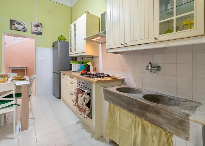 La Casina Dal Cuore В'яреджо