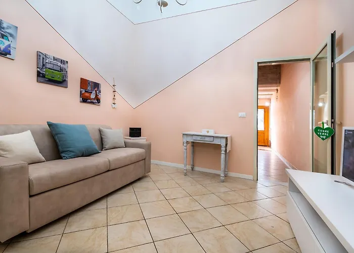 Апартаменти La Casina Dal Cuore *